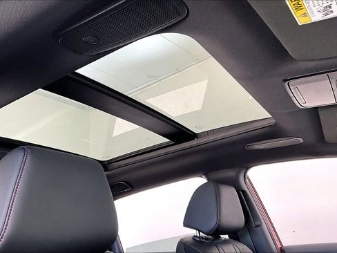 Certified 2025 Acura ADX A-Spec image 21