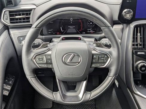 New 2025 Lexus LX 600 4WD w/ Luxury Package image 13