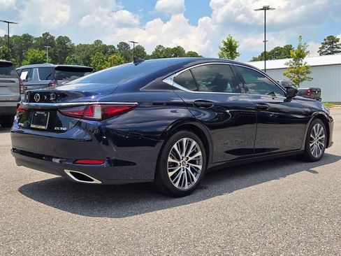Used 2019 Lexus ES 350 w/ Premium Package FWD image 5