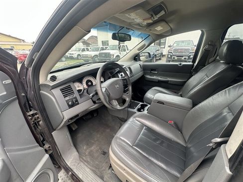 Used 2004 Dodge Durango Limited w/ Trailer Tow Group AWD/4WD image 4