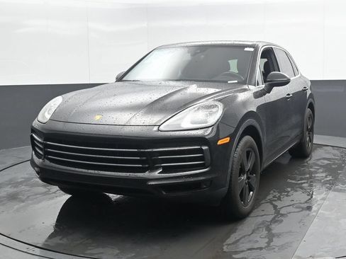 Used 2022 Porsche Cayenne Platinum Edition AWD/4WD image 6