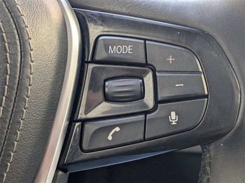 Used 2017 BMW 530i image 25