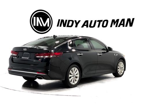 Used 2018 Kia Optima S w/ Panoramic Sunroof Package FWD image 4