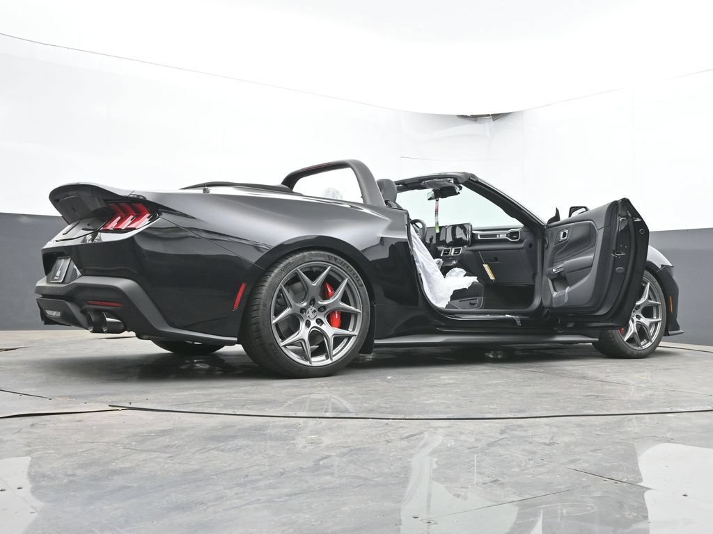 New 2026 Ford Mustang GT Premium w/ GT Performance Package RWD image 62