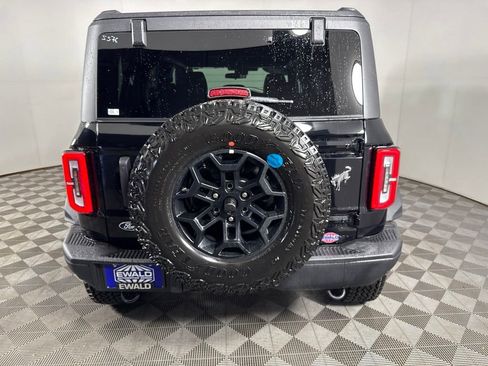 New 2026 Ford Bronco Badlands AWD/4WD image 8