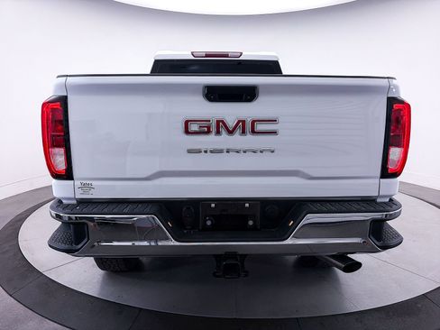 Used 2025 GMC Sierra 2500 Pro RWD image 12