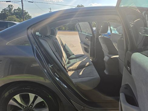 Used 2013 Honda Accord LX image 20