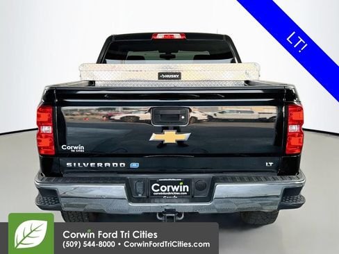 Used 2018 Chevrolet Silverado 1500 LT w/ LT Eassist Package AWD/4WD image 13