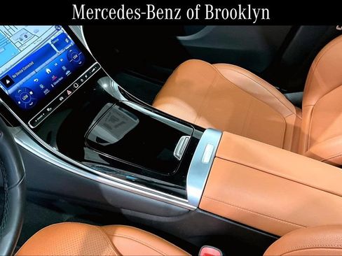 Used 2023 Mercedes-Benz GLC 300 4MATIC image 16