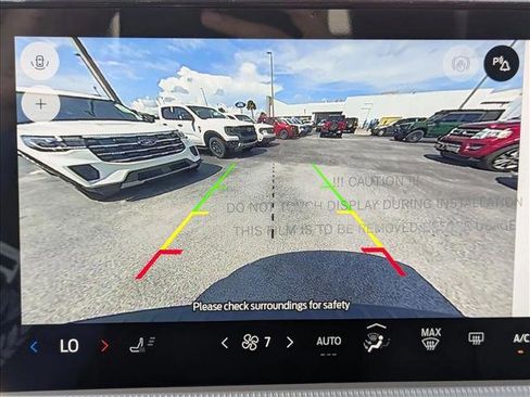 New 2025 Ford Explorer Active image 13