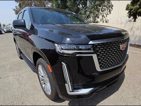 Used 2021 Cadillac Escalade Premium Luxury AWD/4WD image 6