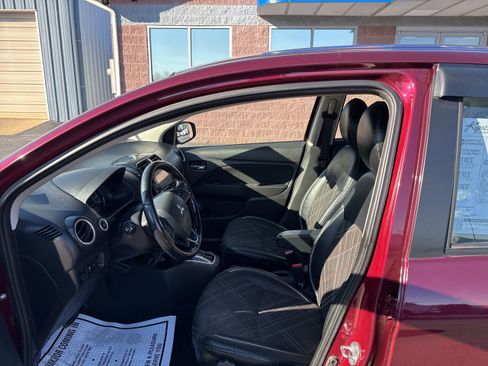 Used 2021 Mitsubishi Mirage SE image 11