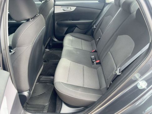 Used 2024 Kia Forte LXS image 15