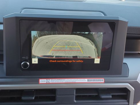 Used 2025 Toyota Tacoma TRD Sport image 26