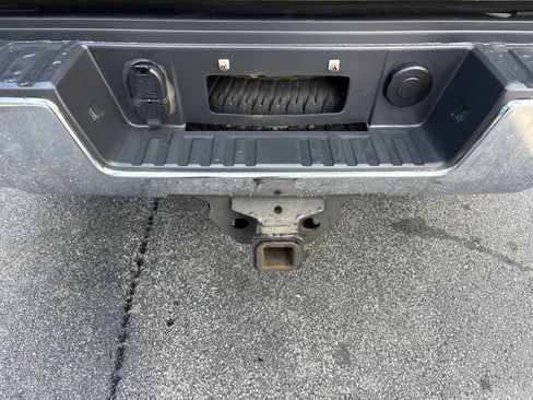 Used 2019 Chevrolet Silverado 2500 W/T w/ Snow Plow Prep Package AWD/4WD image 15