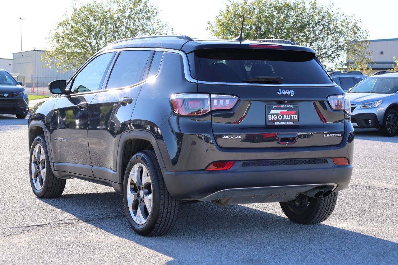 Used 2018 Jeep Compass Limited AWD/4WD image 11