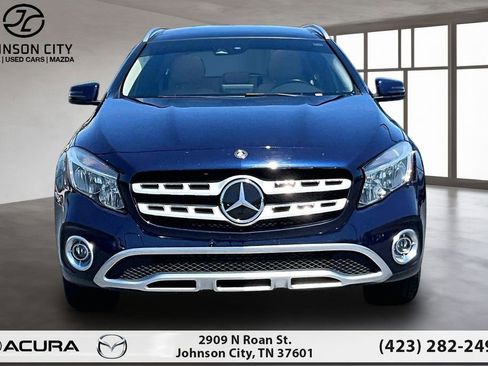 Used 2018 Mercedes-Benz GLA 250 4MATIC image 3