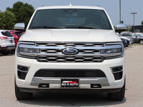 Used 2023 Ford Expedition Platinum AWD/4WD image 5