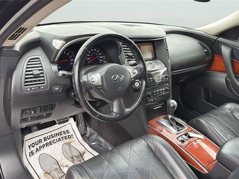 Used 2009 INFINITI FX35 2WD w/ Deluxe Touring Pkg image 17