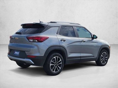Certified 2025 Chevrolet TrailBlazer LT FWD image 5
