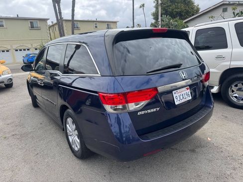 Used 2016 Honda Odyssey EX image 4