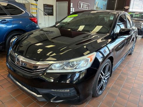 Used 2017 Honda Accord Sport Special Edition image 7