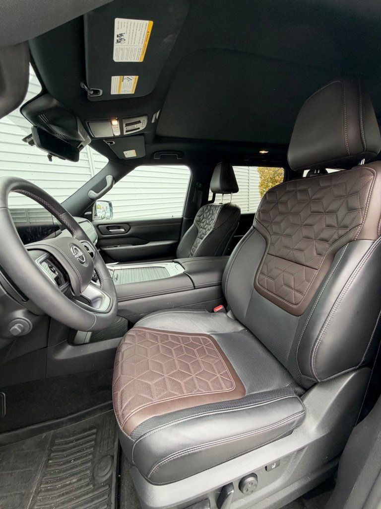 Used 2026 Nissan Armada Platinum Reserve AWD/4WD image 12