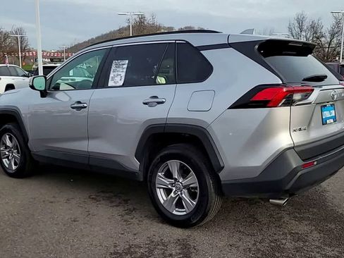 Used 2024 Toyota RAV4 XLE image 6