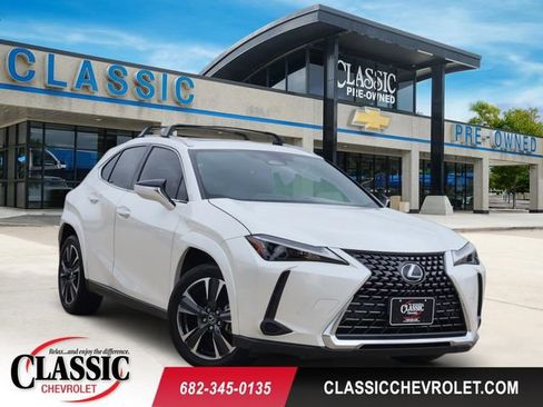 Used 2025 Lexus UX 300h FWD w/ Accessory Package (Z2) image 1