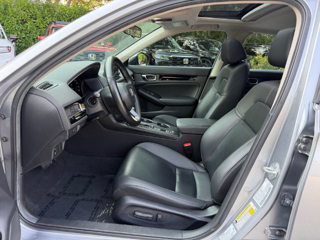 Used 2024 Honda Civic EX-L image 11