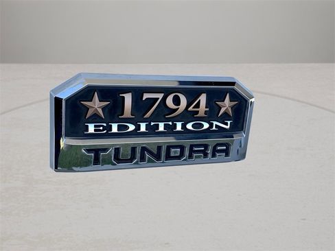 Used 2019 Toyota Tundra Platinum image 10