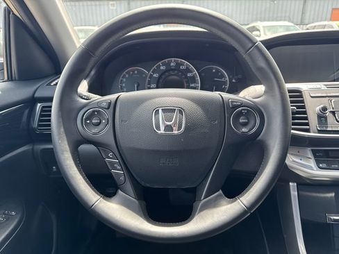 Used 2015 Honda Accord Sport image 21