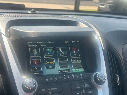 Used 2017 Chevrolet Equinox Premier w/ Enhanced Convenience Package FWD image 36