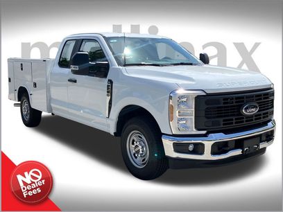 New 2025 Ford F250 XL w/ XL Chrome Package