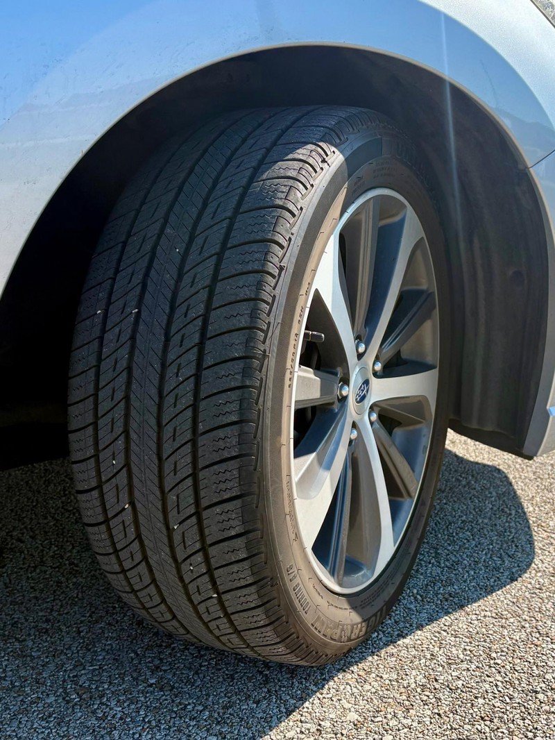 Used 2018 Subaru Legacy 2.5i Limited AWD/4WD image 10
