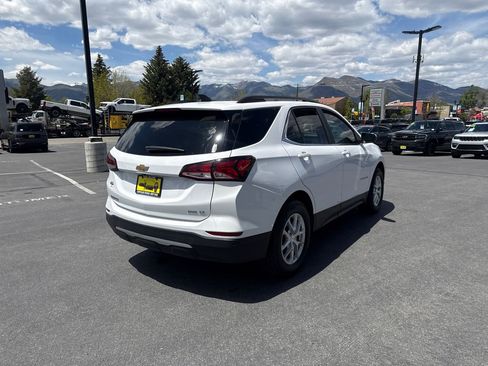 Used 2022 Chevrolet Equinox LT AWD/4WD image 5