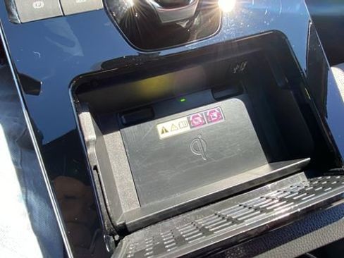 Certified 2023 Subaru Solterra AWD image 30