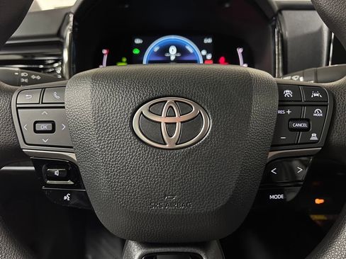 New 2026 Toyota Camry LE FWD image 38