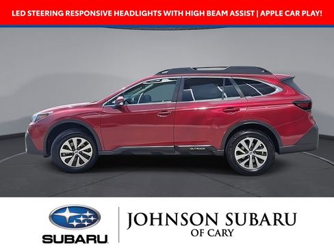 Used 2022 Subaru Outback Premium image 5
