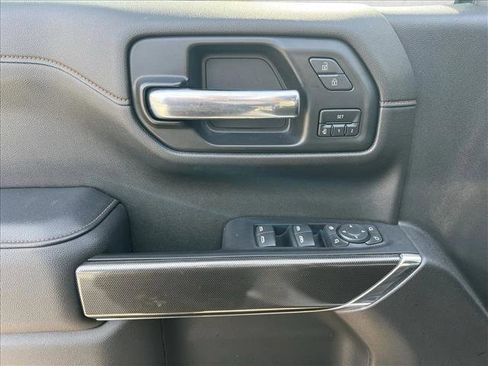 Used 2021 GMC Sierra 1500 AT4 image 11