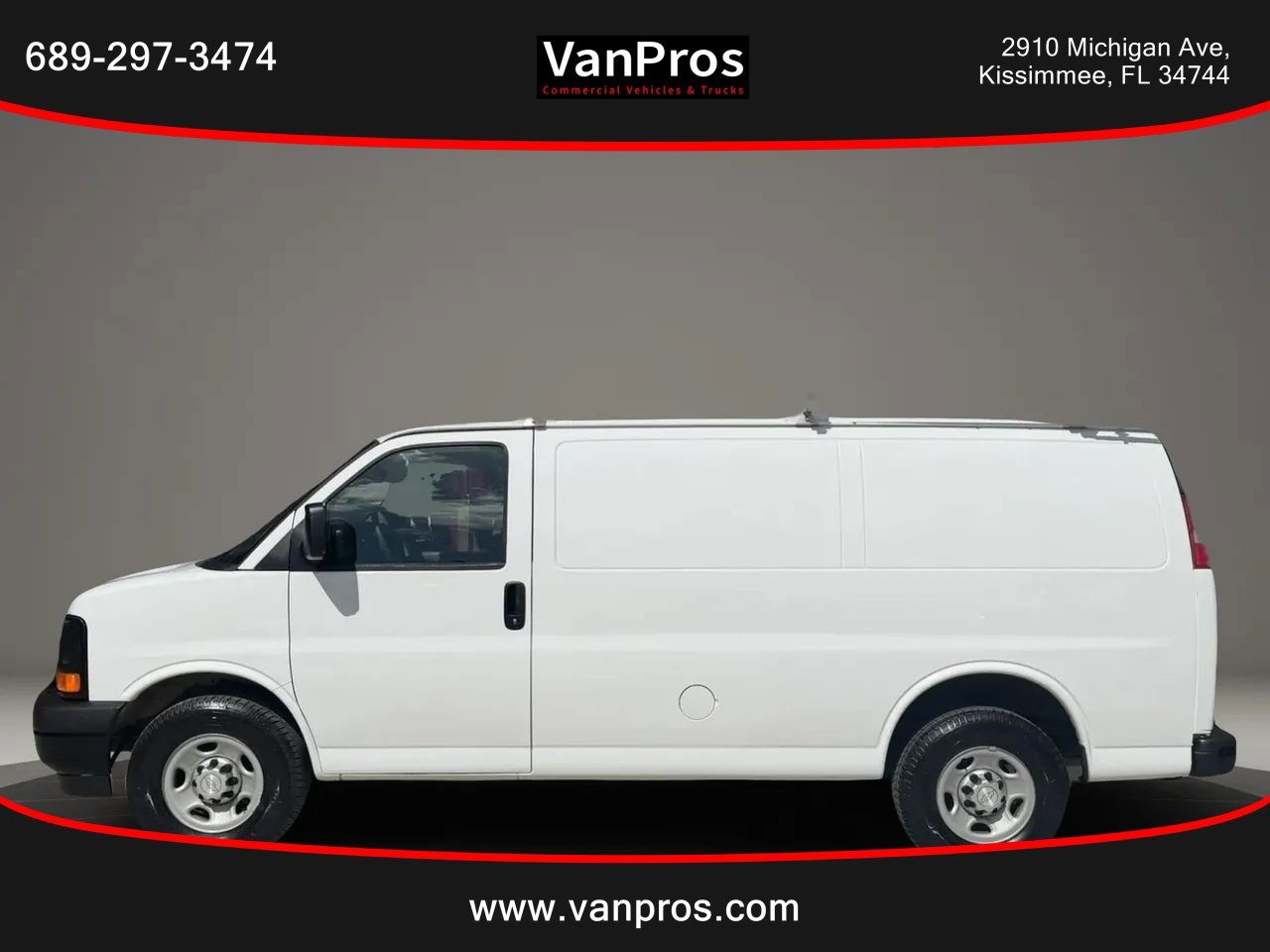Used 2017 Chevrolet Express 2500 RWD image 2