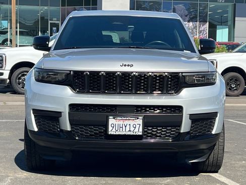 Used 2021 Jeep Grand Cherokee L Laredo AWD/4WD image 10