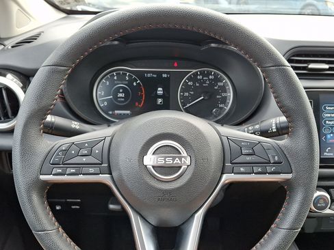 Certified 2023 Nissan Versa SR w/ Trunk Package FWD image 19