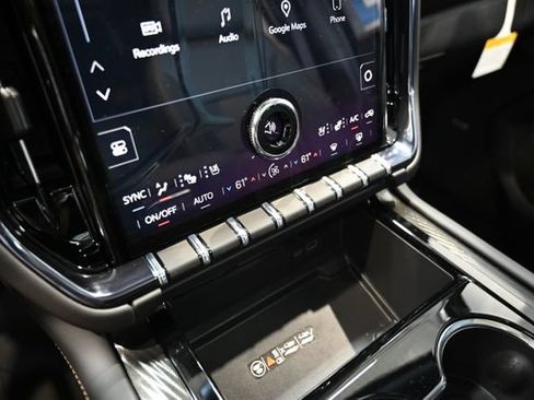 New 2026 GMC Yukon XL AT4 w/ AT4 Premium Package AWD/4WD image 21