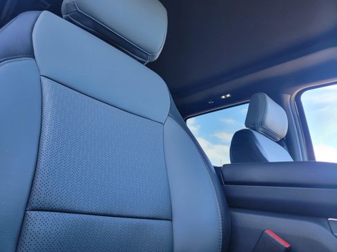 New 2025 Ford F150 Lightning Lariat image 17