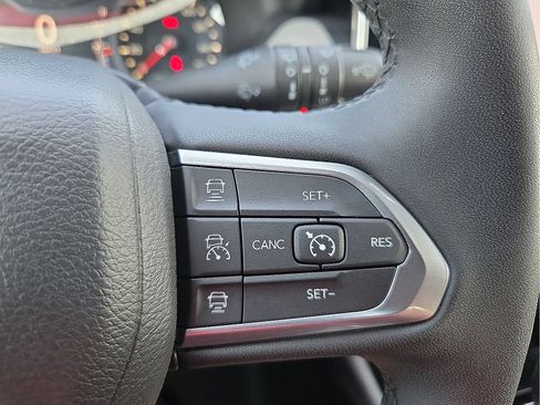 Used 2024 Jeep Compass Limited AWD/4WD image 18