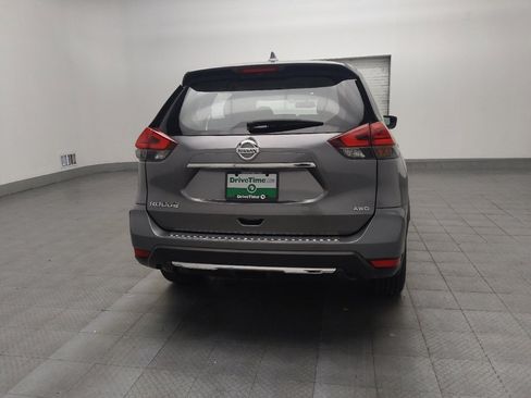 Used 2017 Nissan Rogue S AWD/4WD image 7