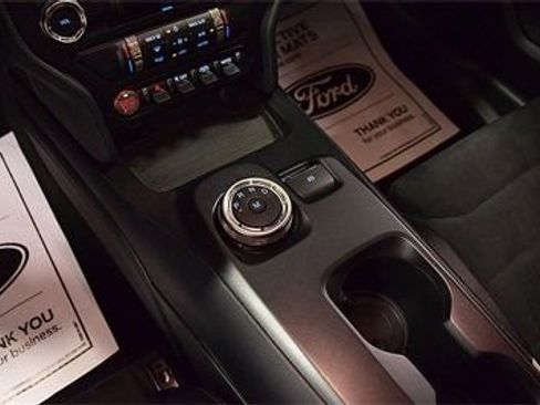 Used 2022 Ford Mustang Shelby GT500 w/ Handling Package image 20