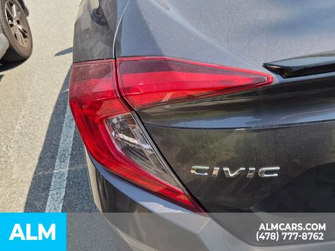 Used 2019 Honda Civic Sport image 10