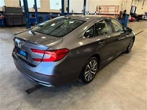 Used 2018 Honda Accord Hybrid image 3